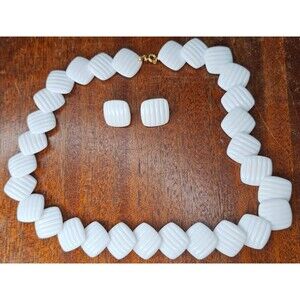 Vintage 1980s White Ribbed Square Beaded Necklace and Earring Set